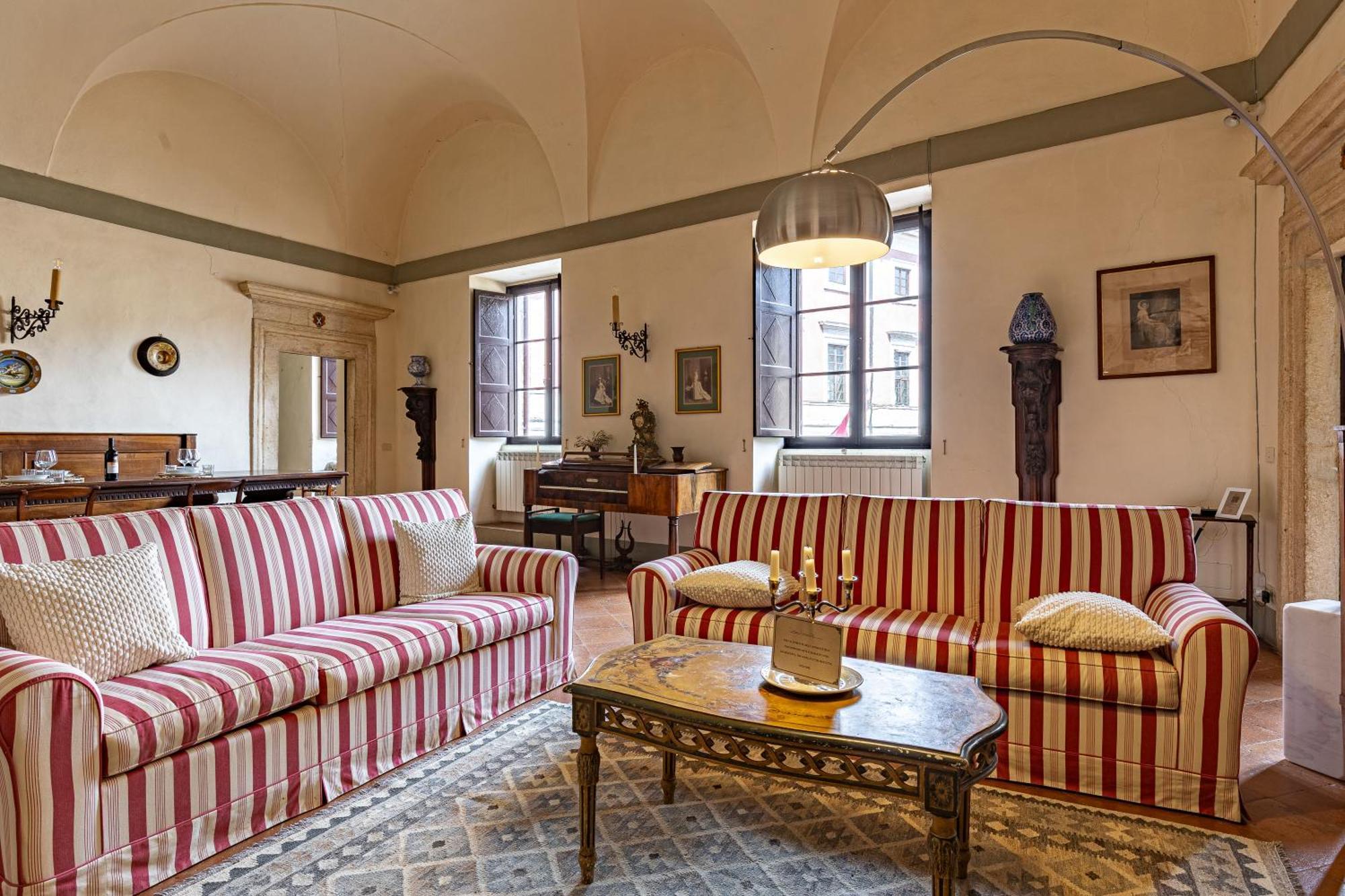 Palazzo Costanti - A 8 Minuti Dalle Terme Lejlighed San Quirico d'Orcia Eksteriør billede